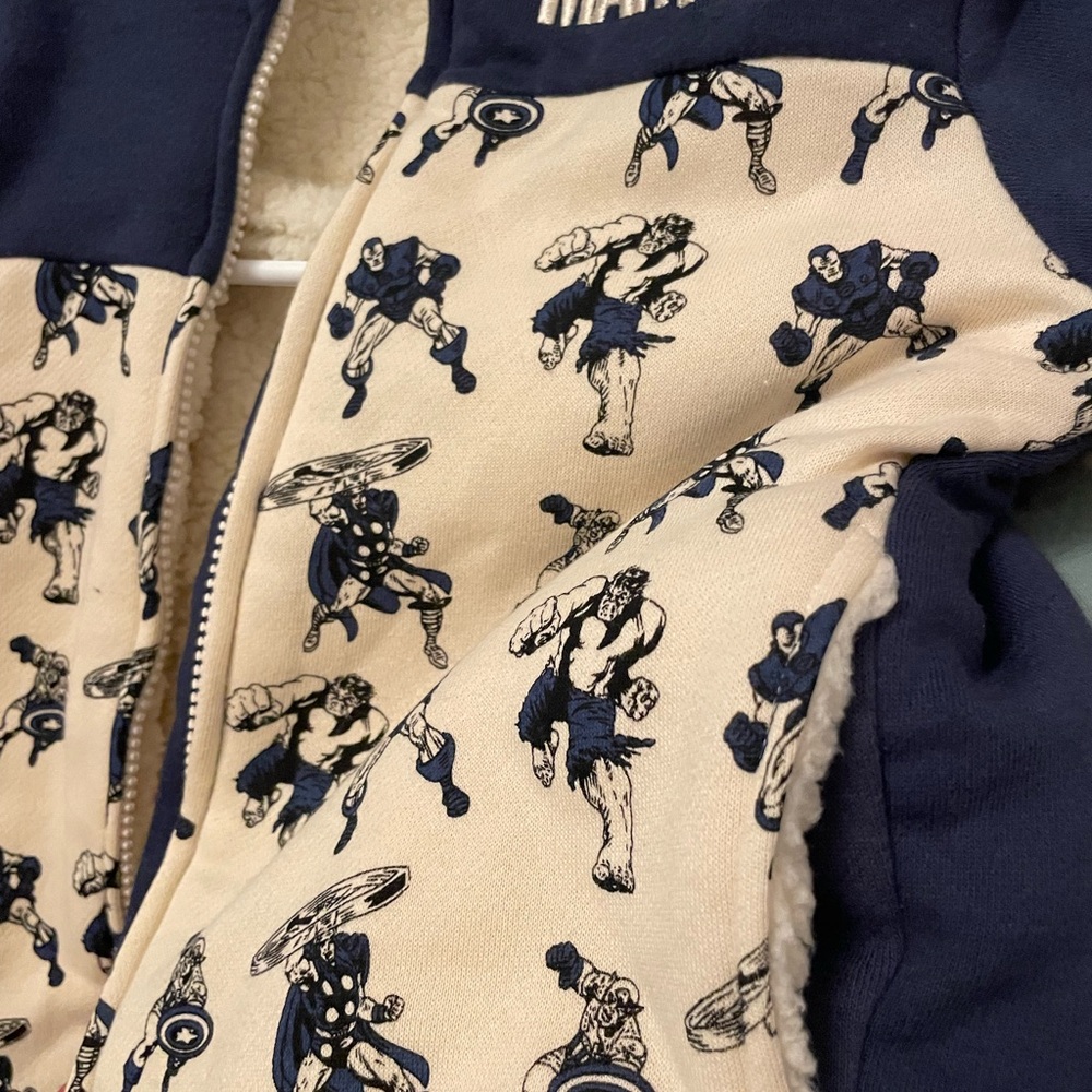 Marvel Plush Hoodie - Picture 4 of 5